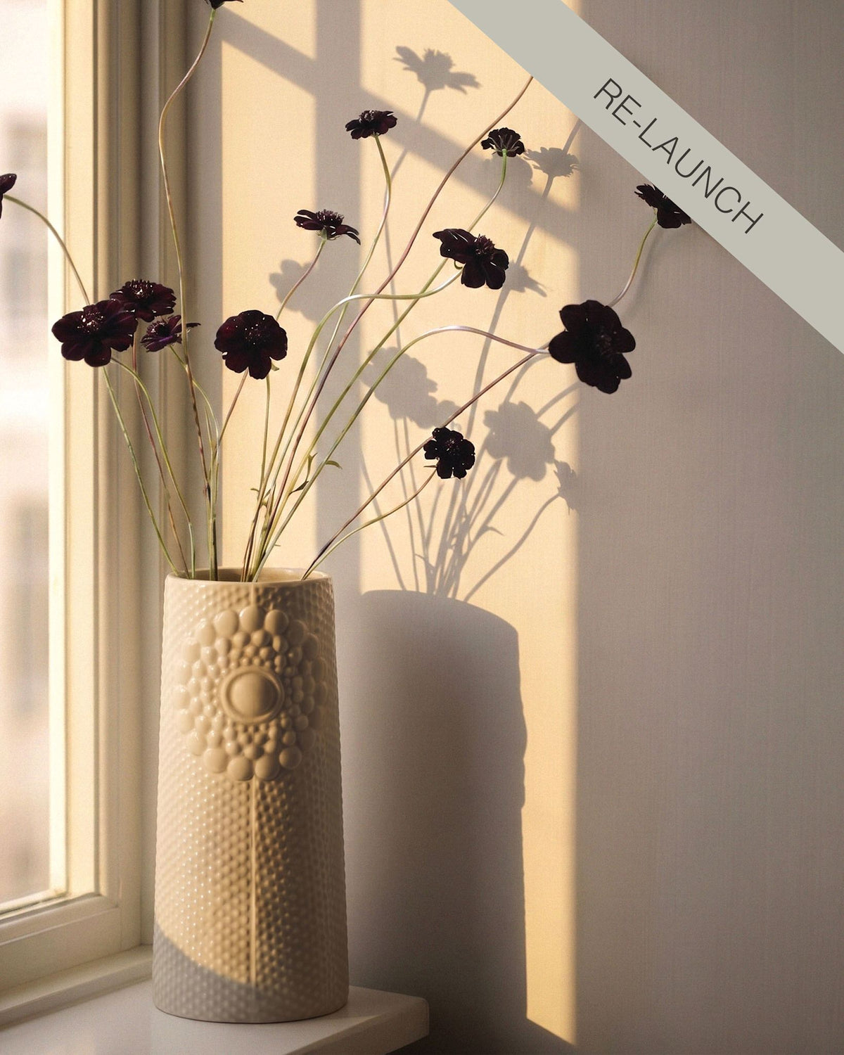 Pipanella Dot Oval Vase, Sandstorm